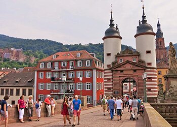 Kulturausflug am Neckar in Baden-Württemberg